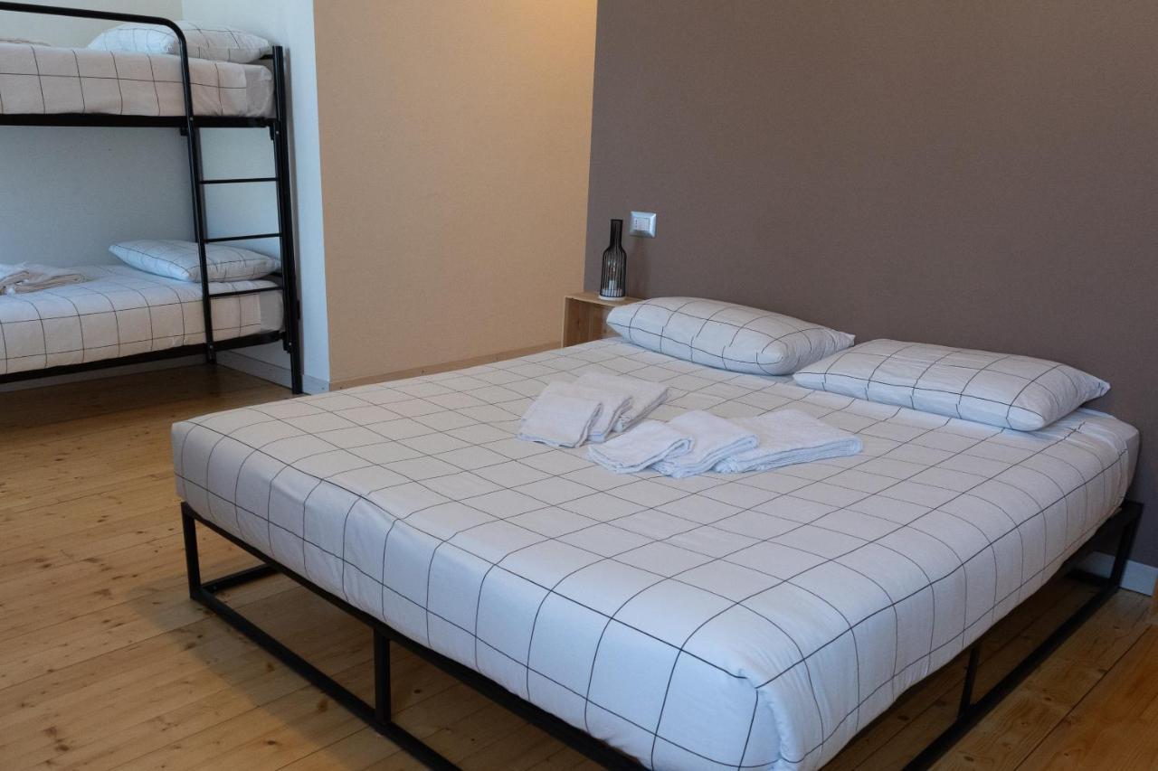 La Stazione Bed & Breakfast Trontano Екстериор снимка